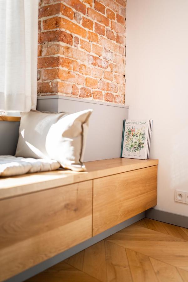 Central Apartamenty Jelenia Gora Ngoại thất bức ảnh