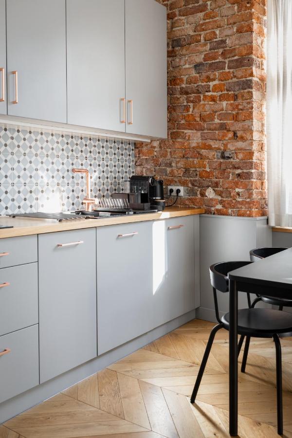 Central Apartamenty Jelenia Gora Ngoại thất bức ảnh