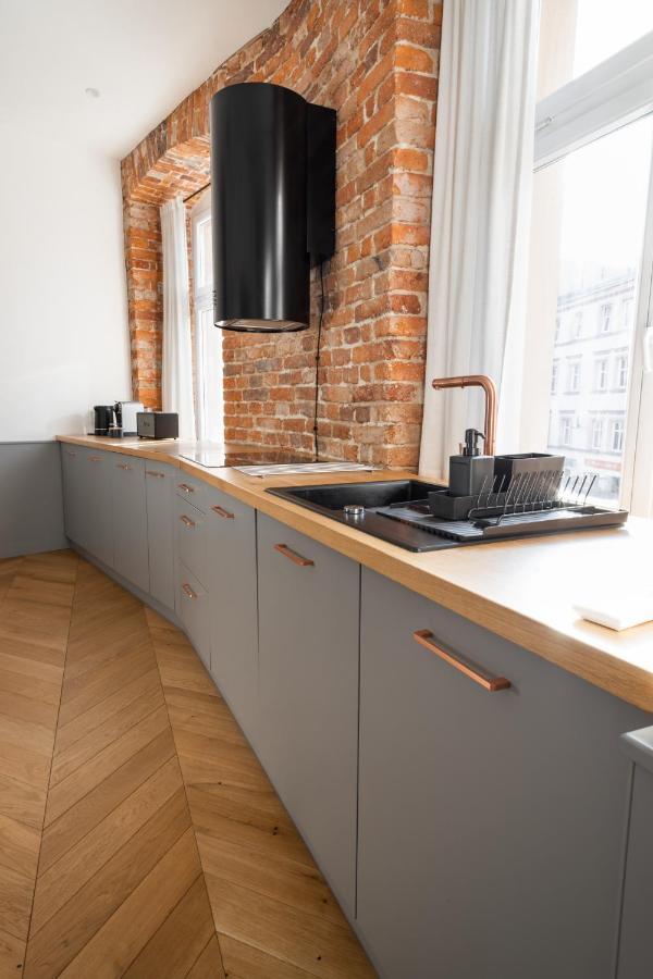 Central Apartamenty Jelenia Gora Ngoại thất bức ảnh