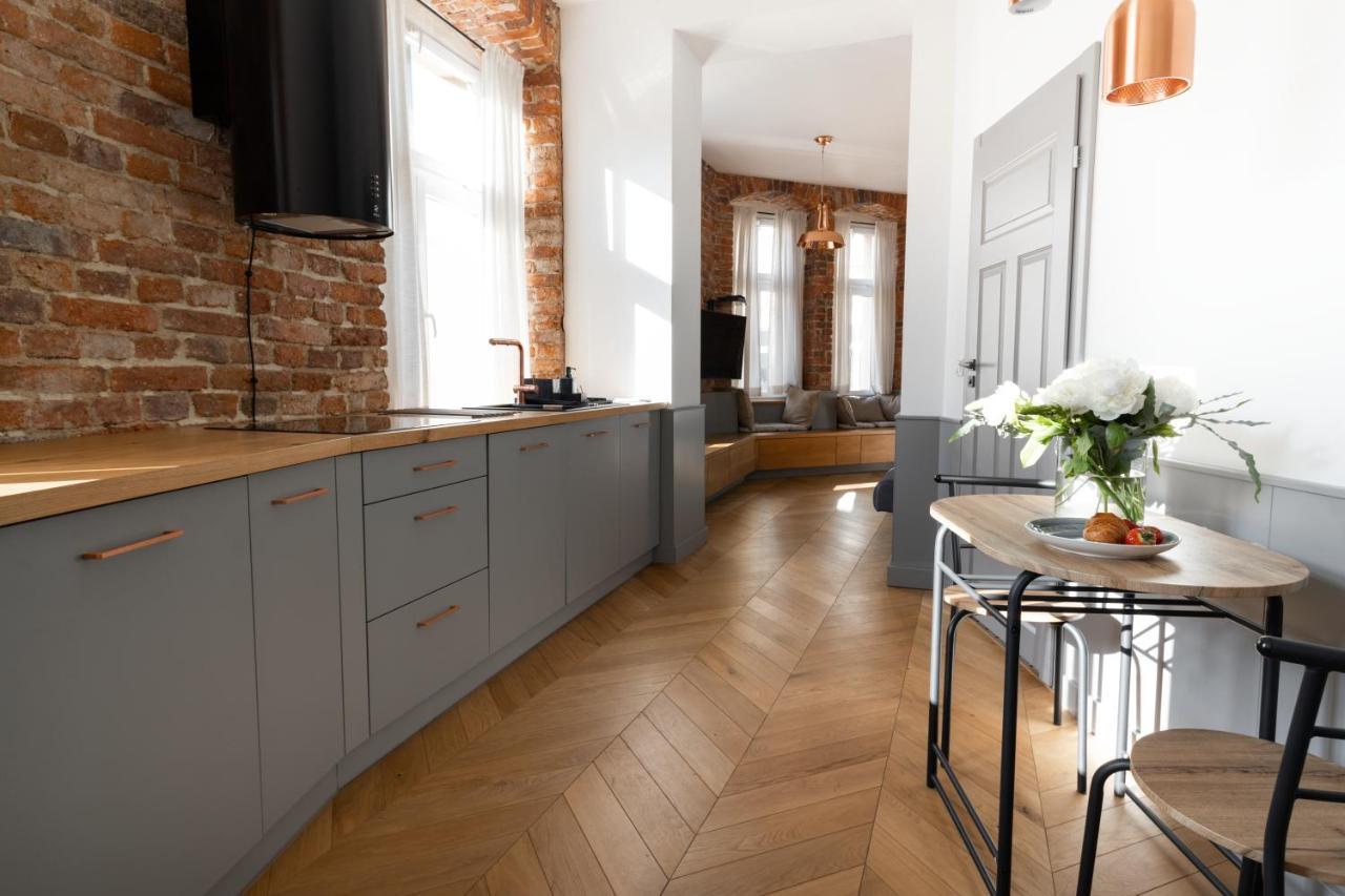 Central Apartamenty Jelenia Gora Ngoại thất bức ảnh