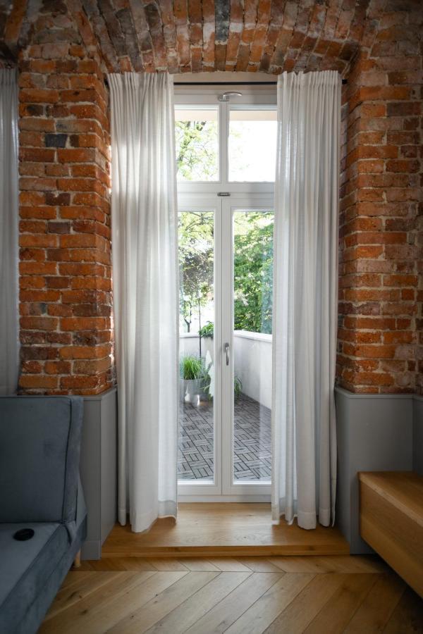 Central Apartamenty Jelenia Gora Ngoại thất bức ảnh